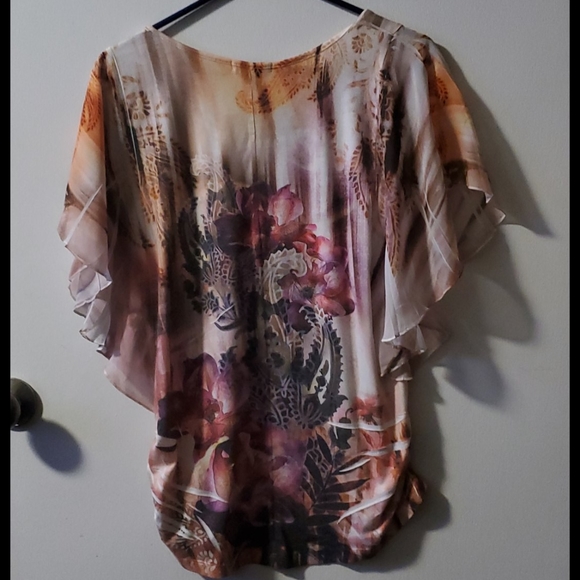 Spring floral flowy top - Picture 2 of 2